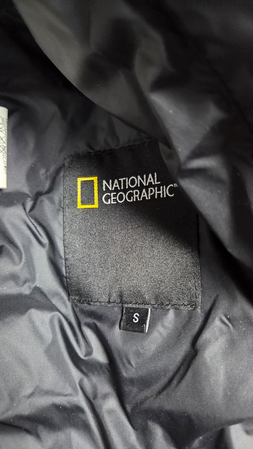 내셔널지오그래픽 블랙 경량패딩 조끼 상품이미지3