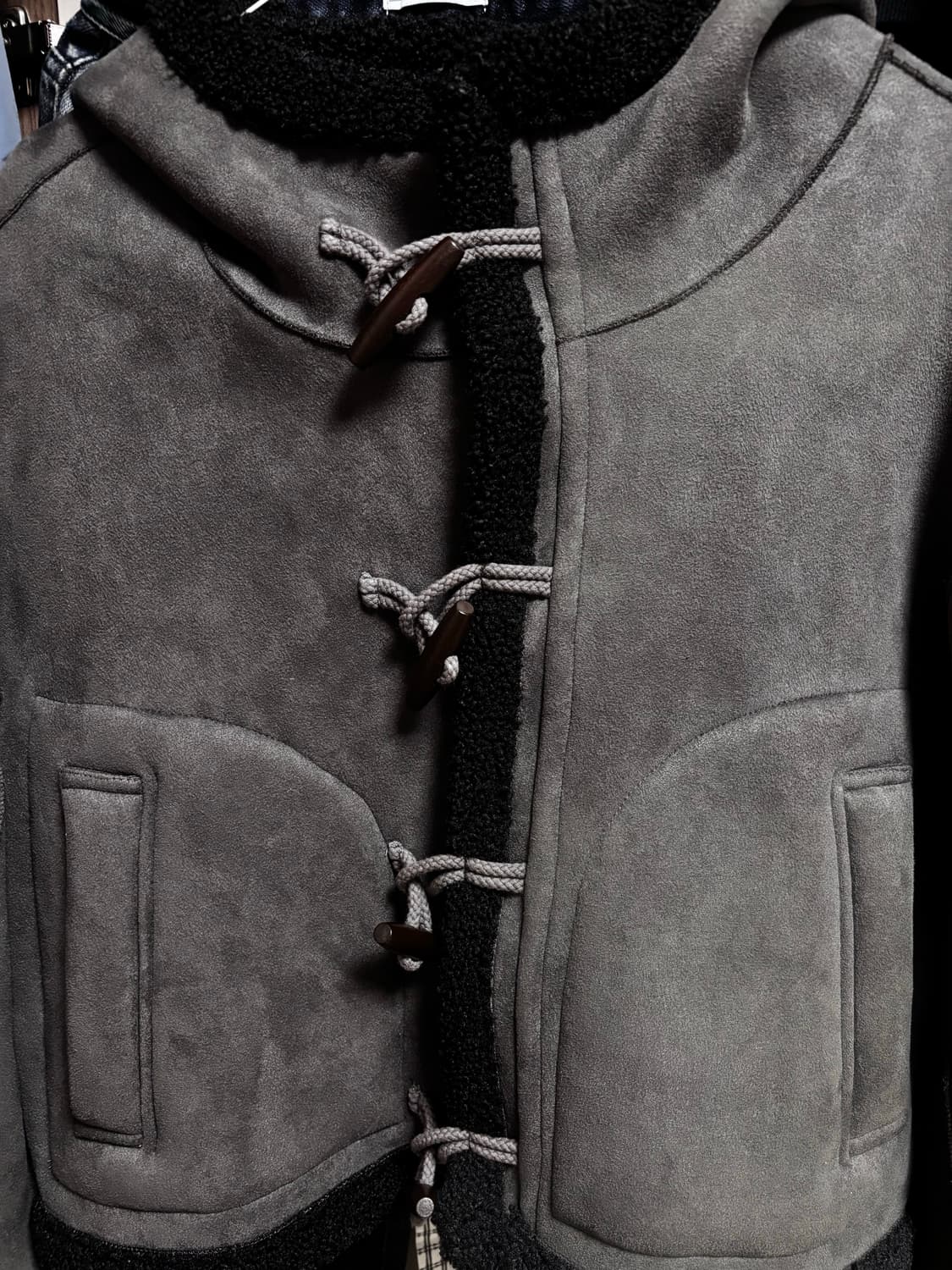 플레이스 스튜디오 리버시블 스웨이드 더플 코트 집업 자켓 (차콜) 상품이미지3