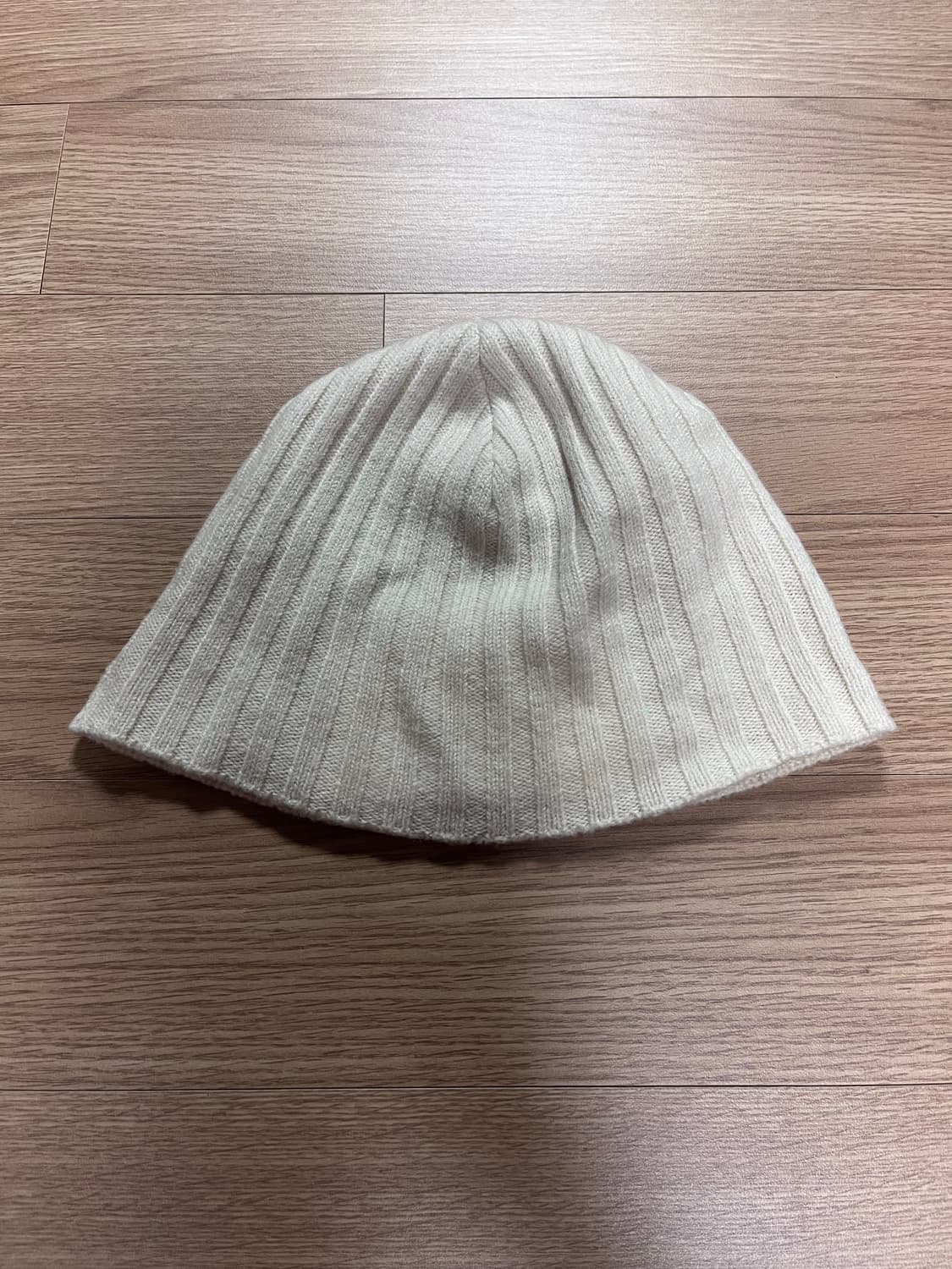 질샌더 캐시미어 숏비니 아이보리 상품이미지3