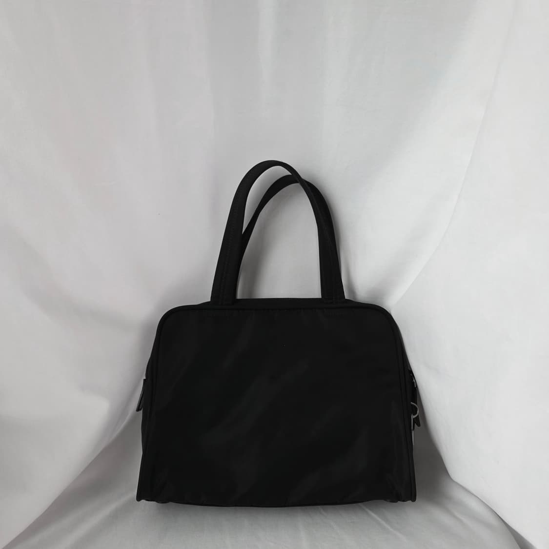[정품 PRADA] 프라다 포코노 나일론 스몰 토트백 상품이미지4