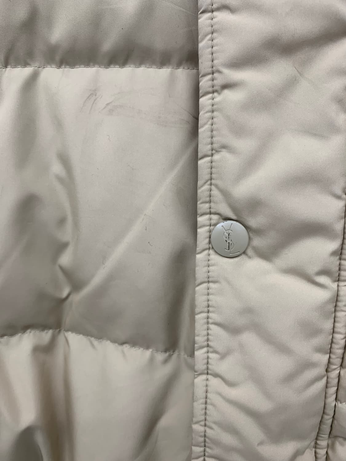 입생로랑 패딩 상품이미지8