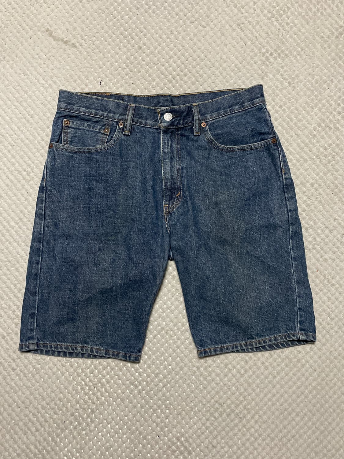 리바이스 505 레귤러 핏 데님 쇼츠 청반바지 상품이미지1