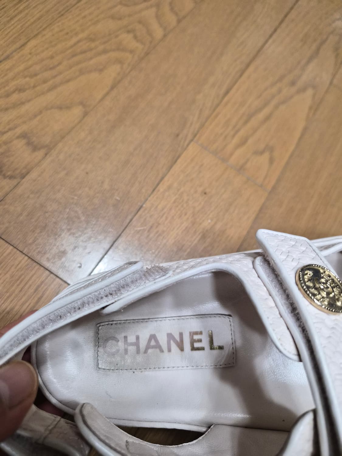 (정품) 샤넬 벨크로 샌들 37 (명품 여자 신발 슬리퍼 뮬 스니커즈) 상품이미지8