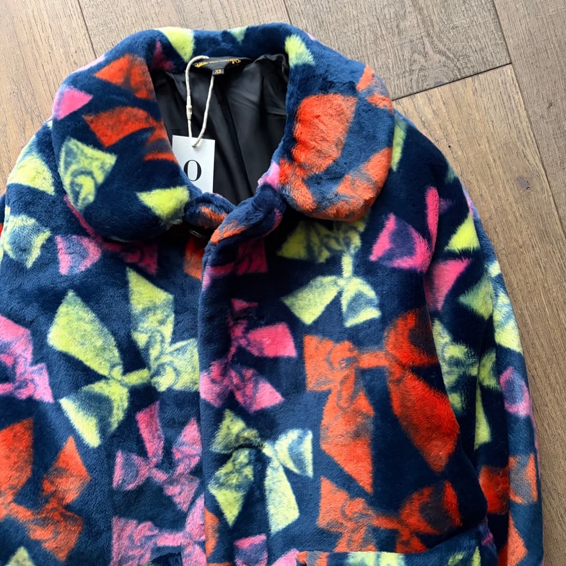 Ribbon Round Collar Fur Jacket 상품이미지4