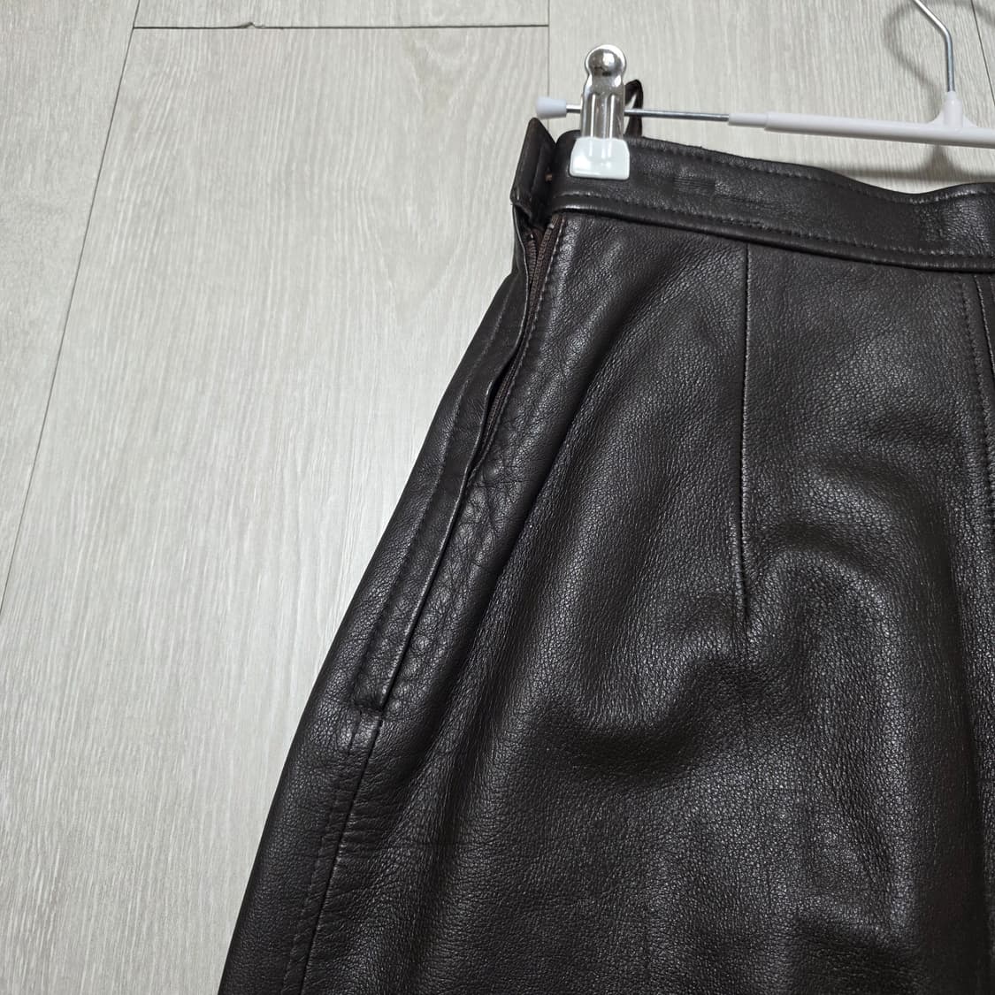 일본제 양가죽 100% 미디 스커트 진갈색 상품이미지3
