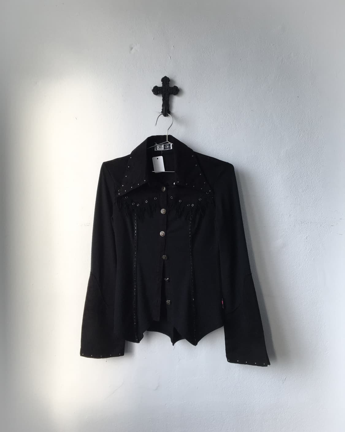 Ozz on stud point western mood fake sued 상품이미지2