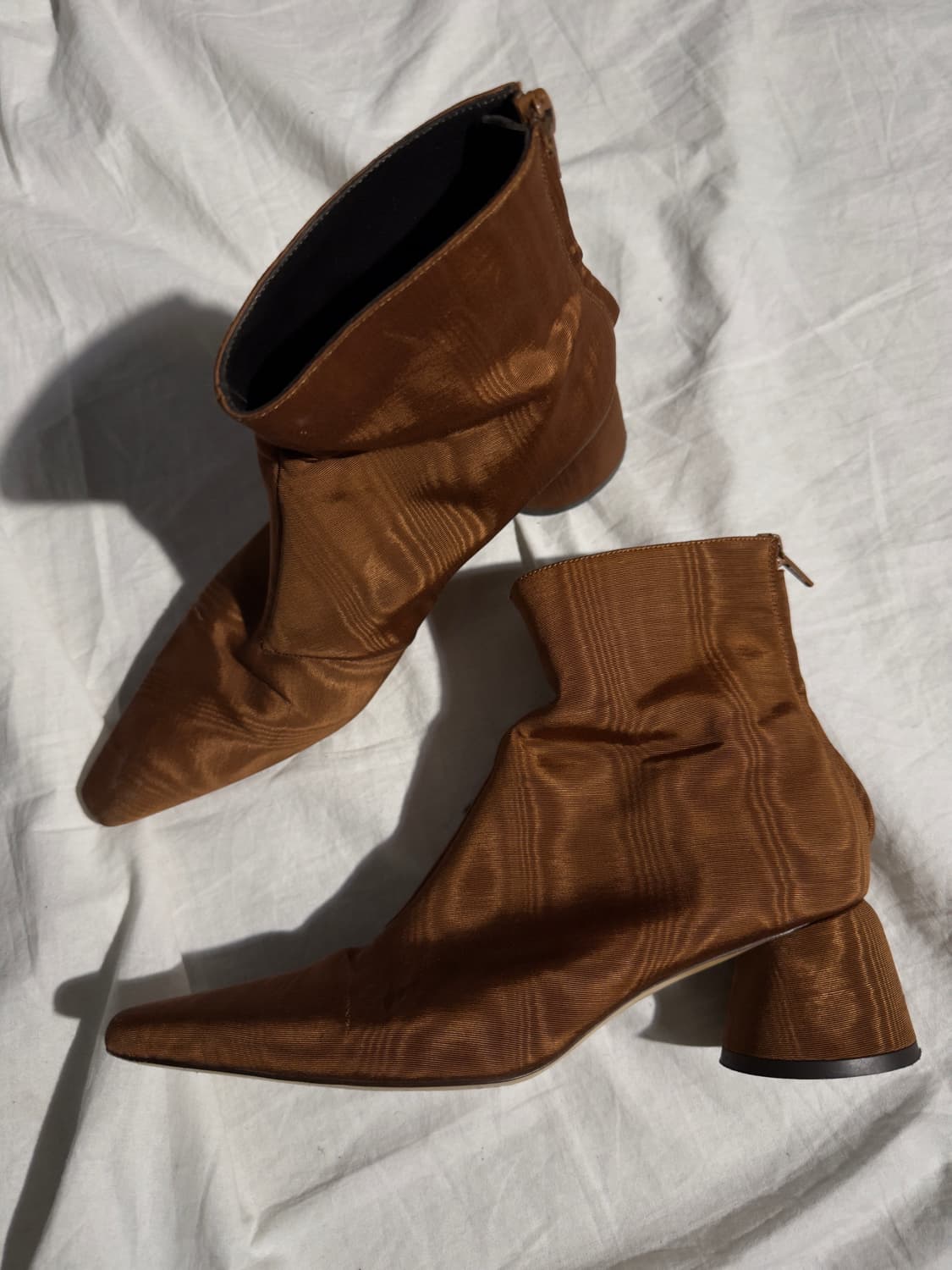 ellery 백지퍼 앵클부츠 상품이미지1