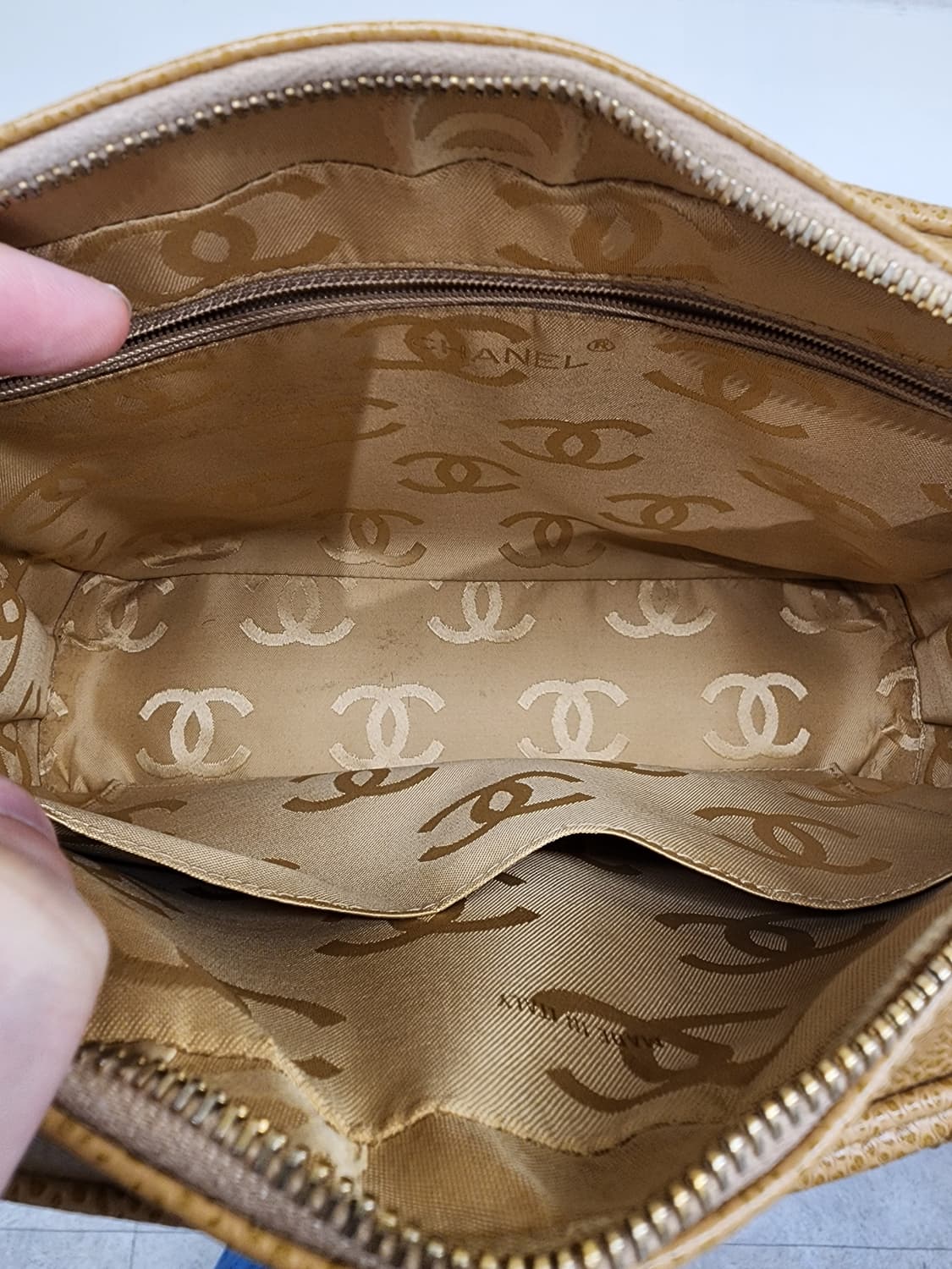 샤넬 빈티지 쉐브론 캐비어 체인 숄더백 베이지 #6 상품이미지9