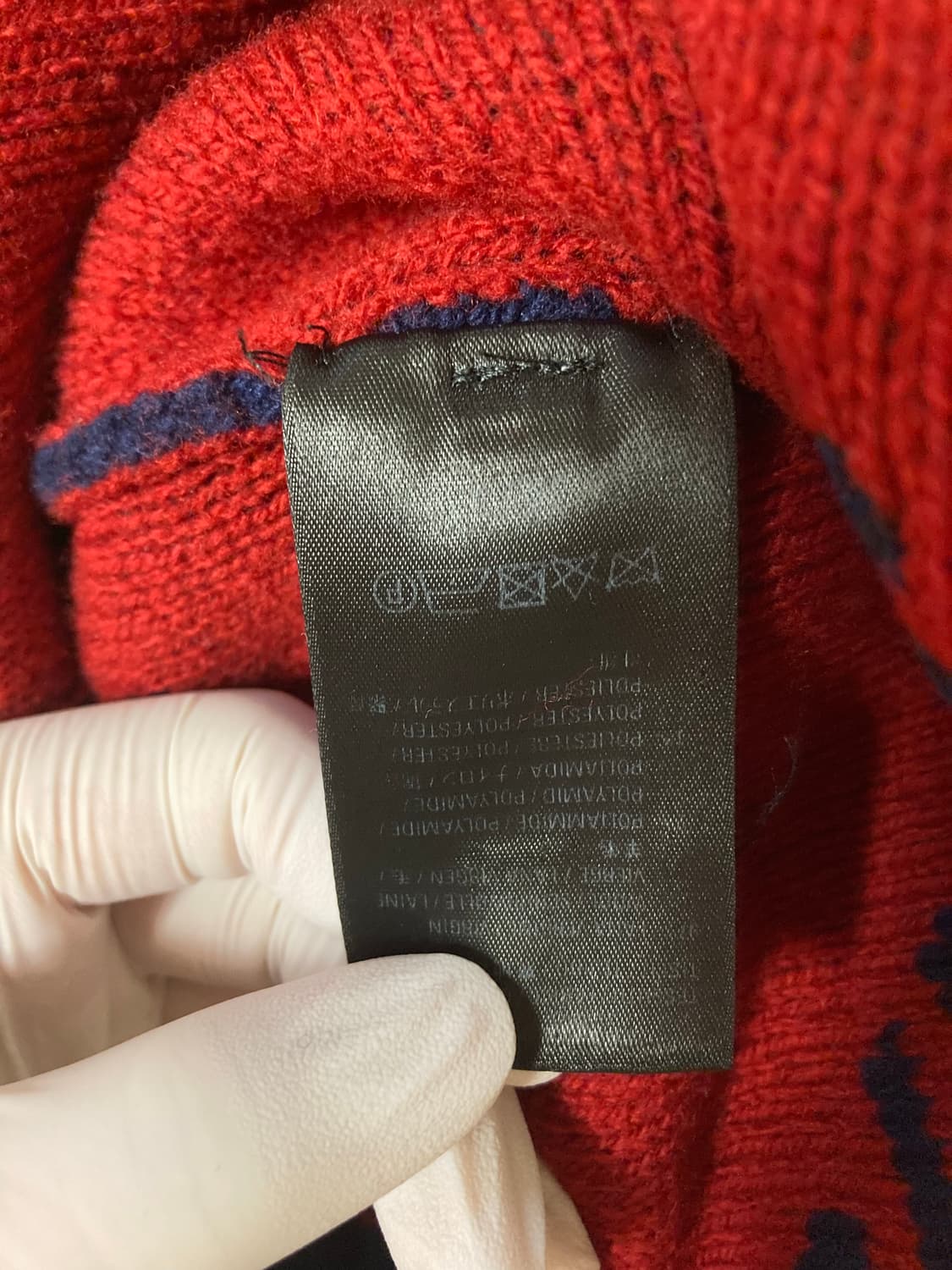 발렌시아가 올오버 로고 니트 상품이미지3