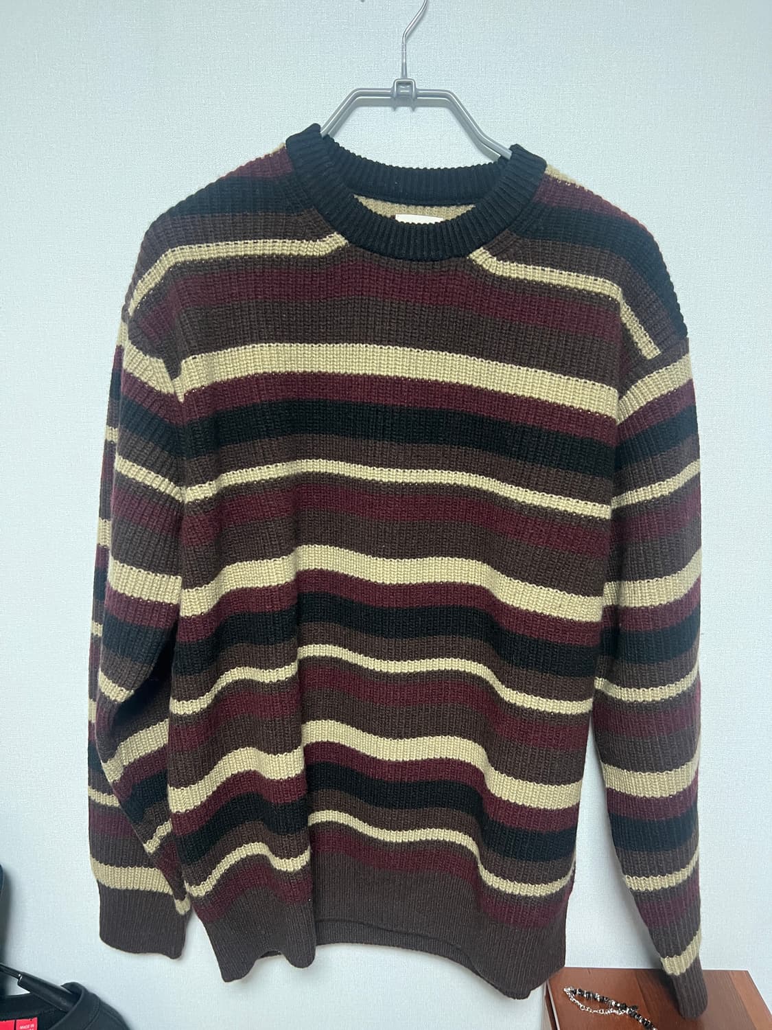 [L]카키스 비니 스웨터 새상품급 상품이미지1