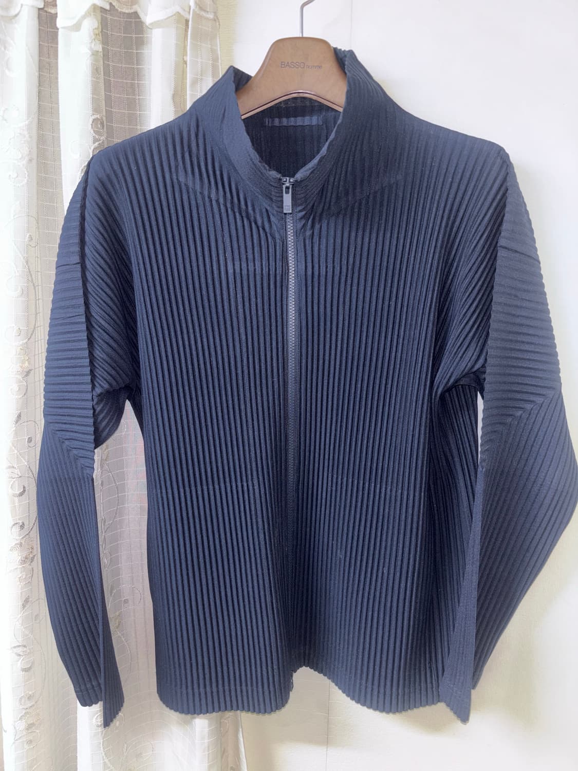 이세이미야케 옴므 집업 상품이미지1