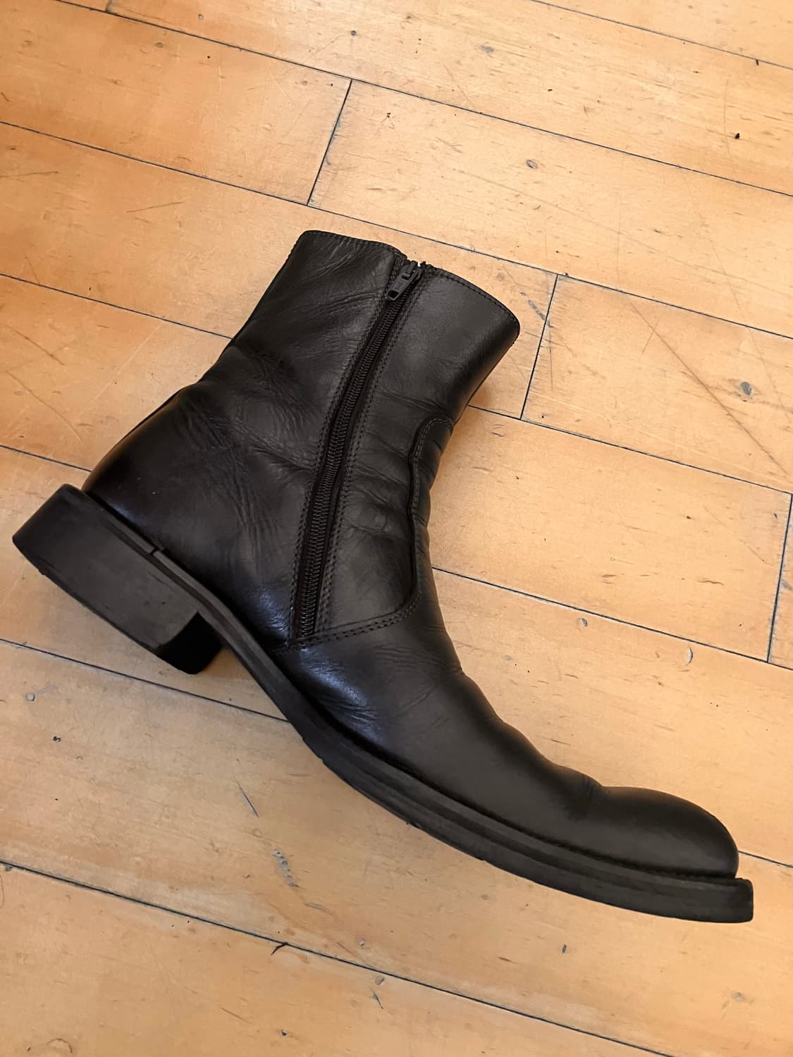 ANN DEMEULEMEESTER 90s 업턴 토 멀티지퍼 부츠 블랙  상품이미지5