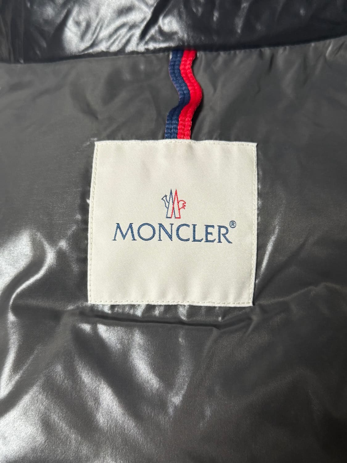 몽클레어 ttib 티브 조끼패딩 블랙 2사이즈 상품이미지4