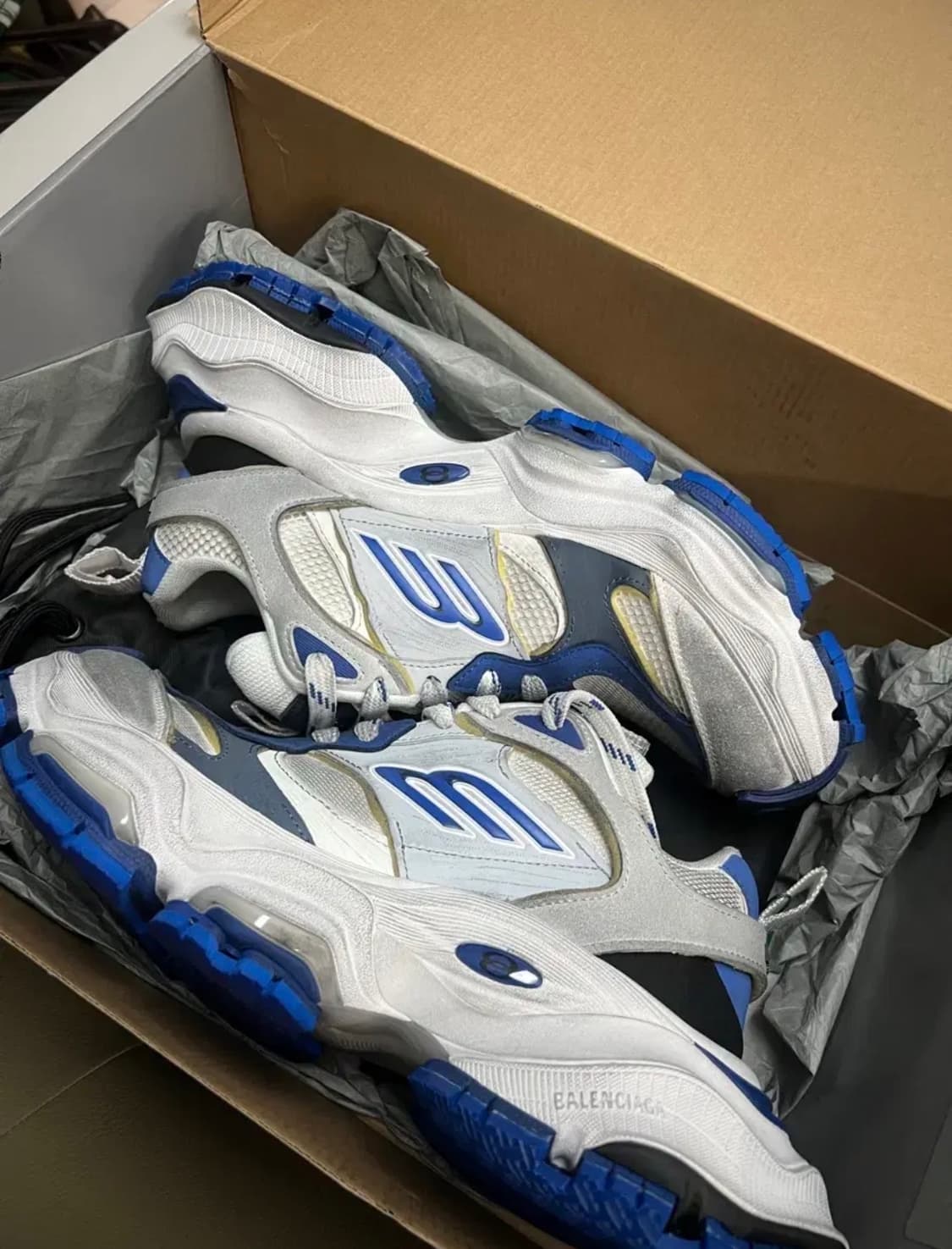 새상품)발렌시아가 카고 스니커즈 40 상품이미지1