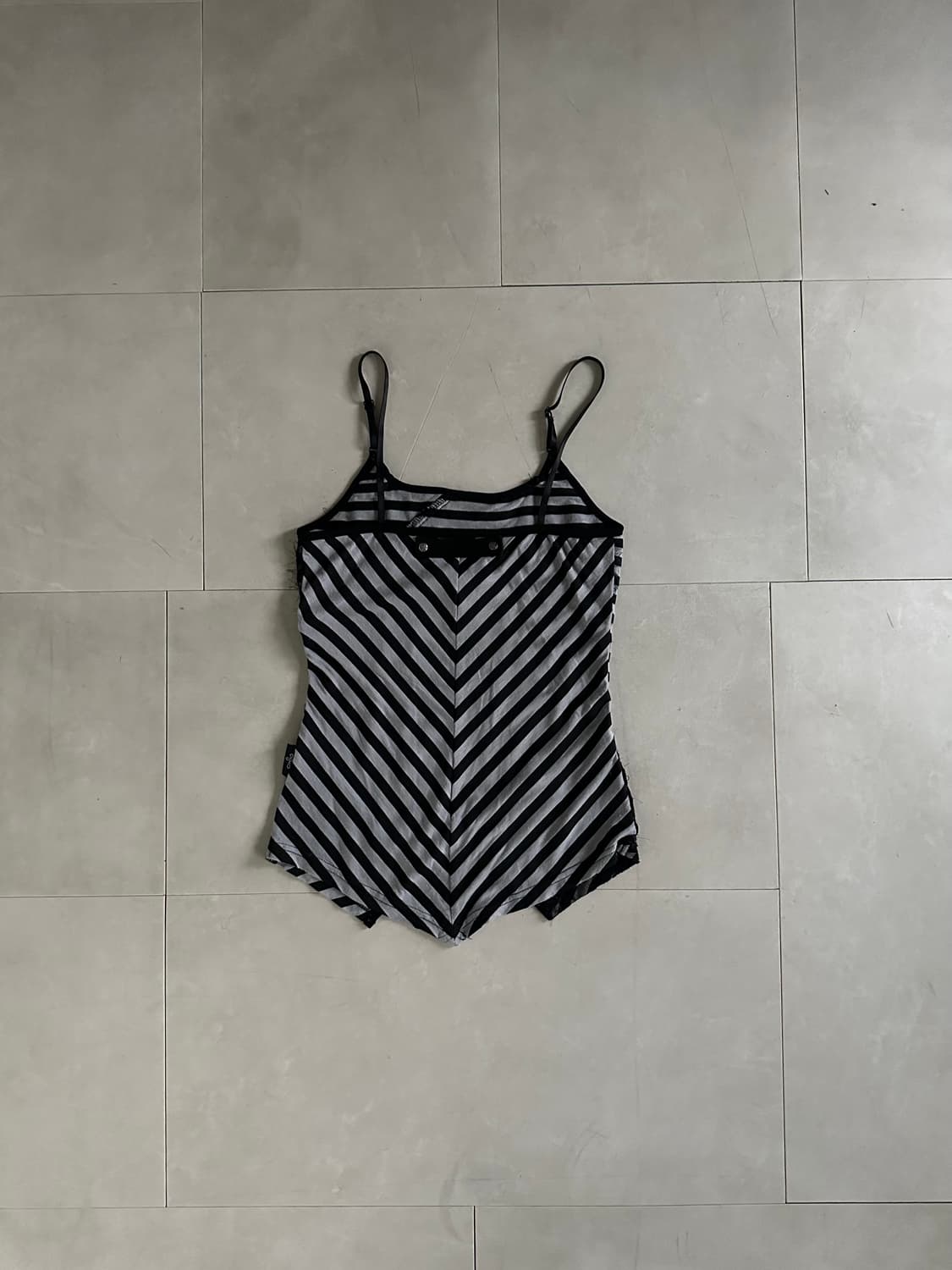 Ozz on unbalanced sleeveless 상품이미지8