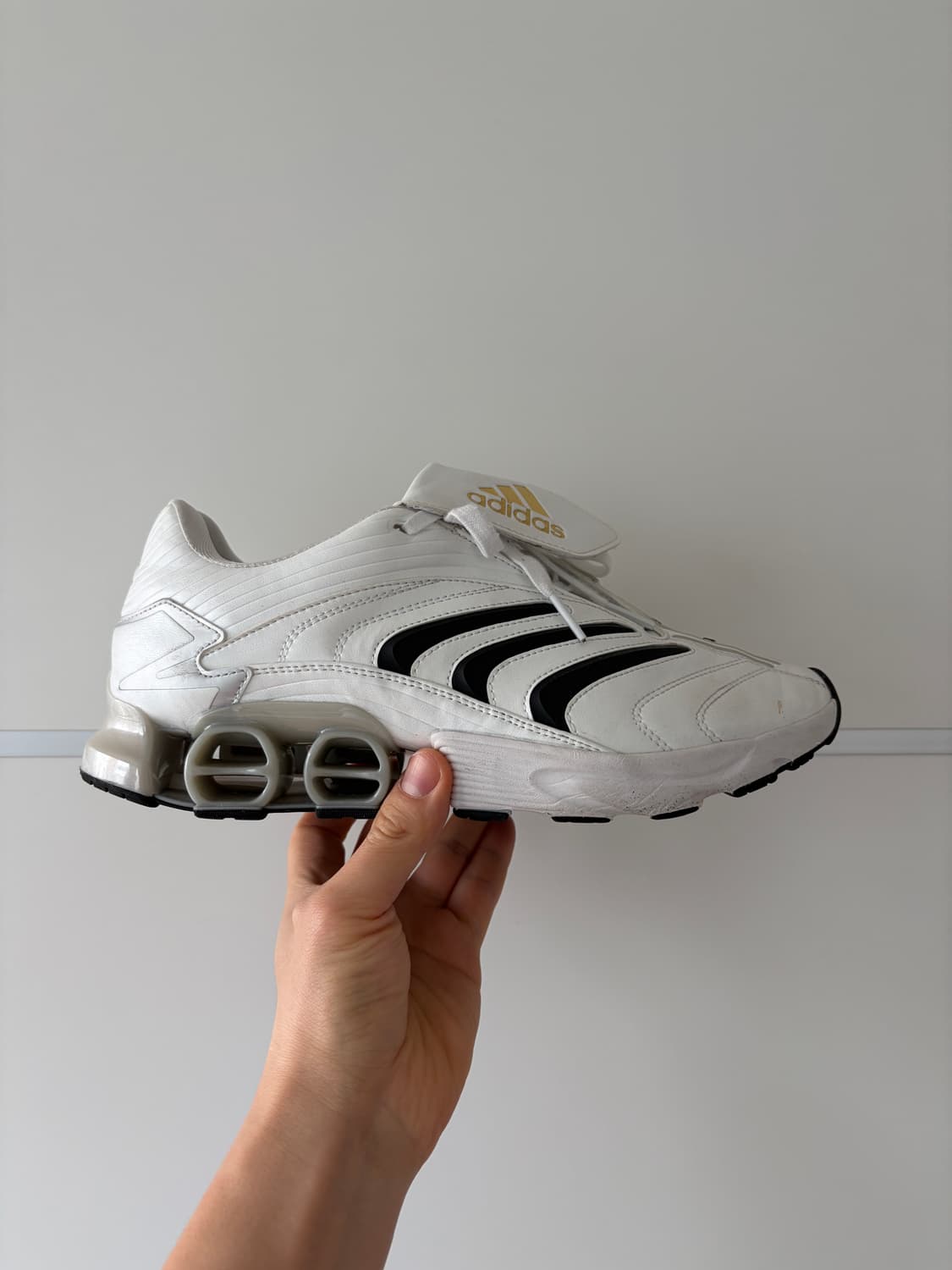 아디다스 프레데터 메가라이드 270 상품이미지2