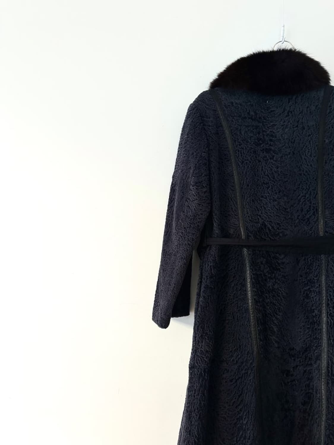 Femine hard strap fur jacket  상품이미지3