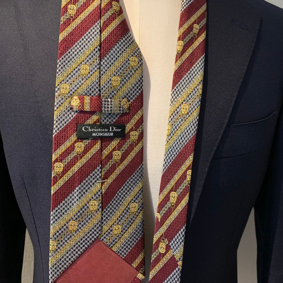 디올(DIOR) 클래식 스트라이프 넥타이 명품 100실크 9cm 상품이미지2