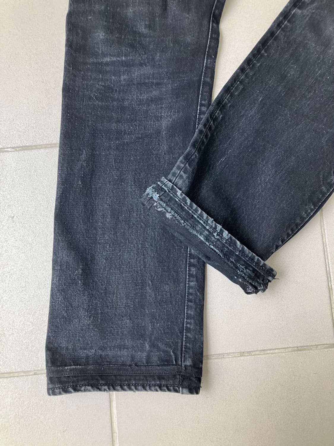 RRL 미국생산 슬림핏 흑청 데님 상품이미지5