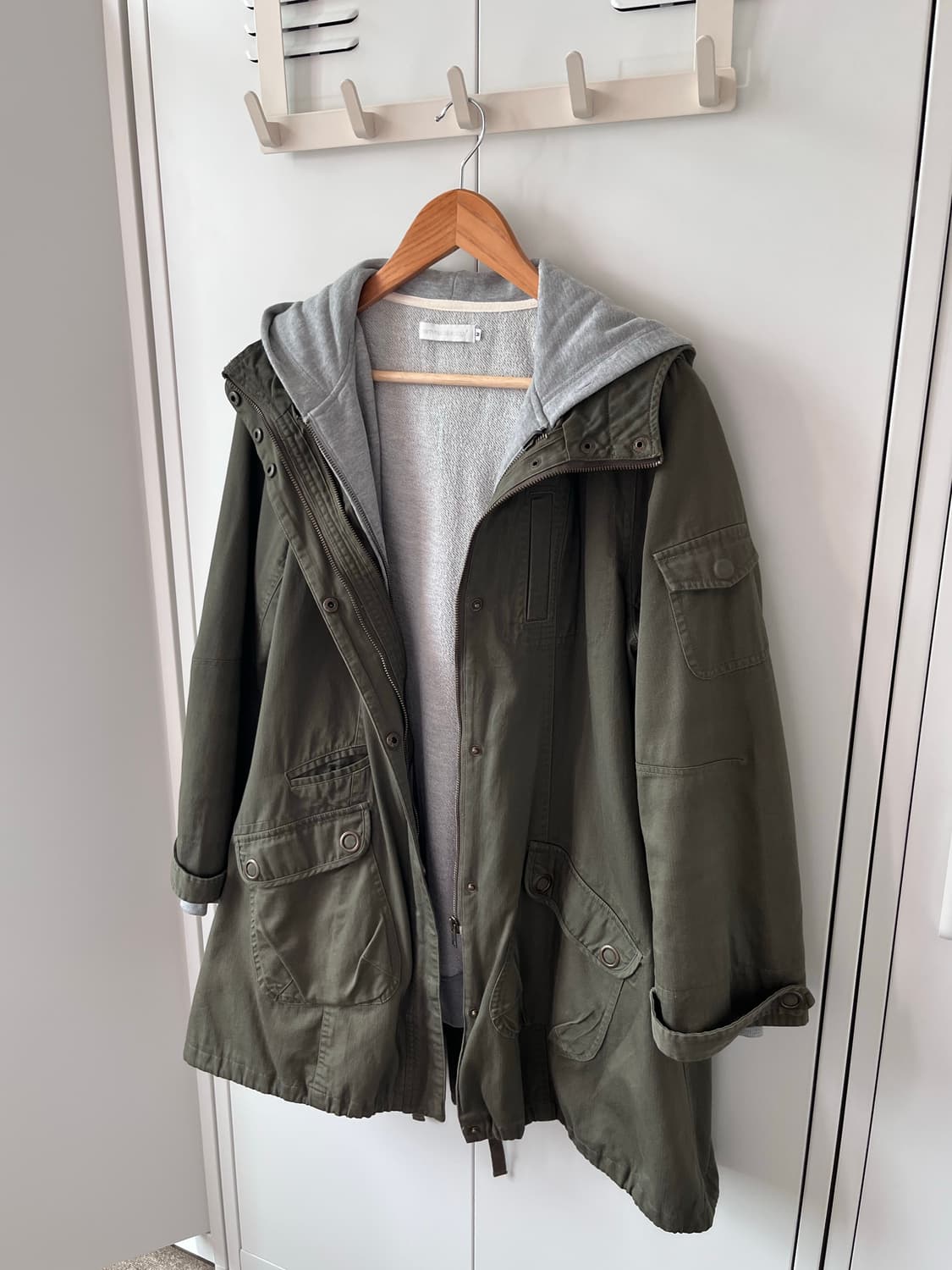 얼스뮤직 Earth music 후드 레이어드 카키 야상 상품이미지8