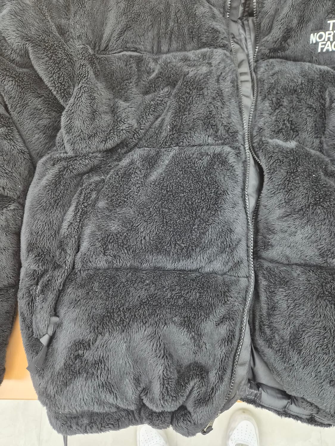 눕시 벨루어 블랙 패딩 L 상품이미지4