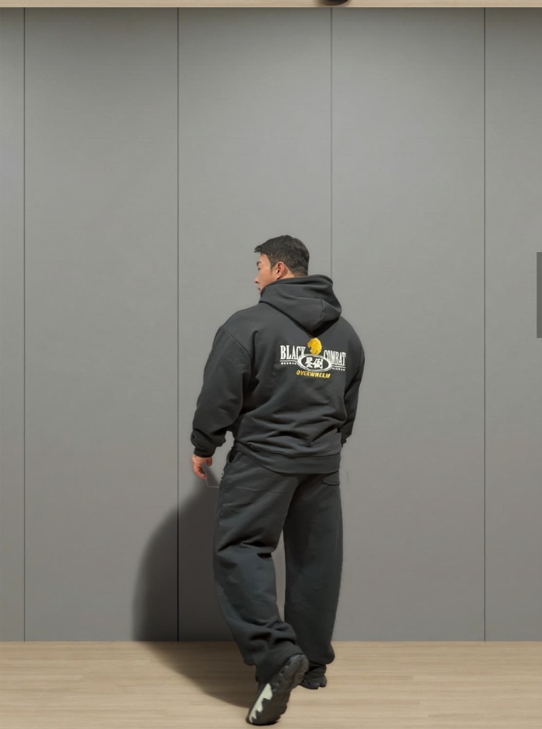 압도 블랙컴뱃 후드집업 3사이즈 새상품  상품이미지3