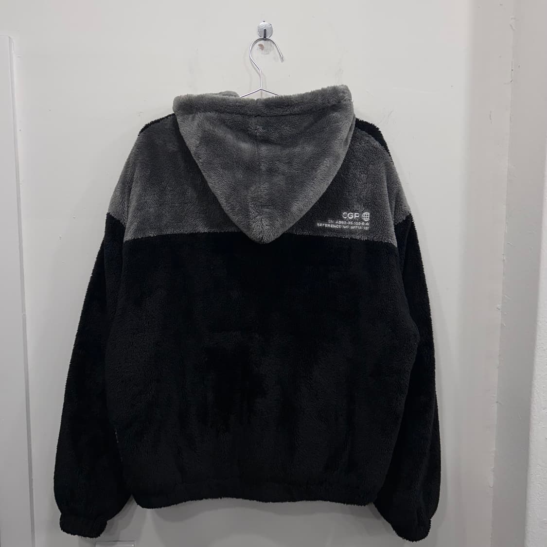 코드그라피 러버와펜 배색 후드 모헤어 플리스 상품이미지5