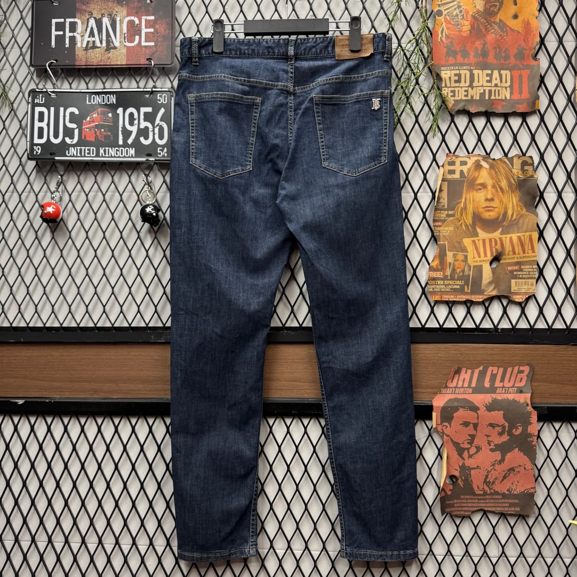 버버리 데님 팬츠 전면 포켓 레터링 로고 포인트 진청 상품이미지2