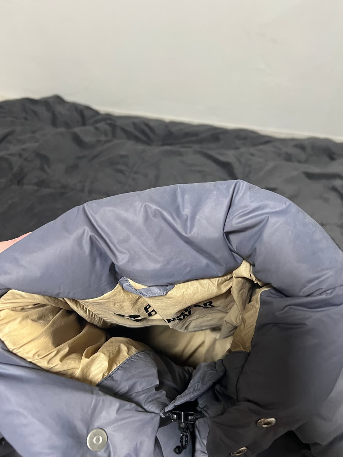 비헤비어 폴라베어 회색 3 사이즈 팝니다.  상품이미지3