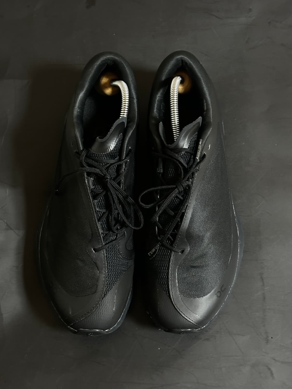 [260] 온 러닝 x 파프 클라우드벤쳐 두쪽 일괄 상품이미지1