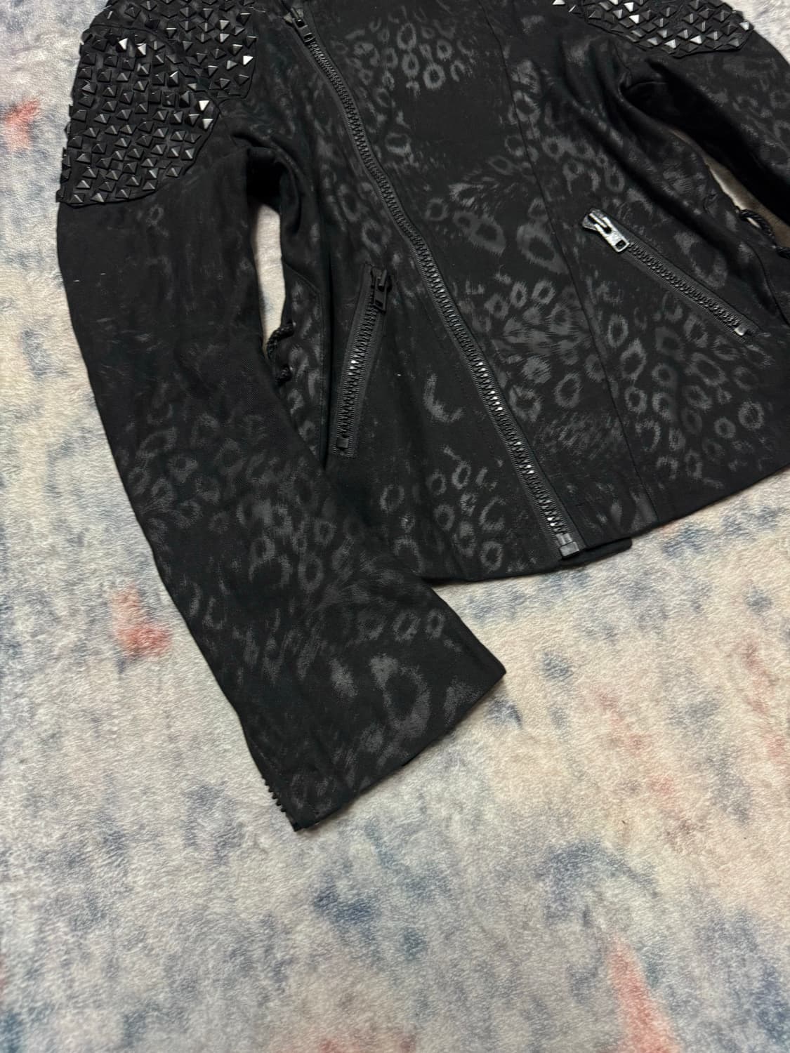 By the r stud leopard lace up rider jack 상품이미지5