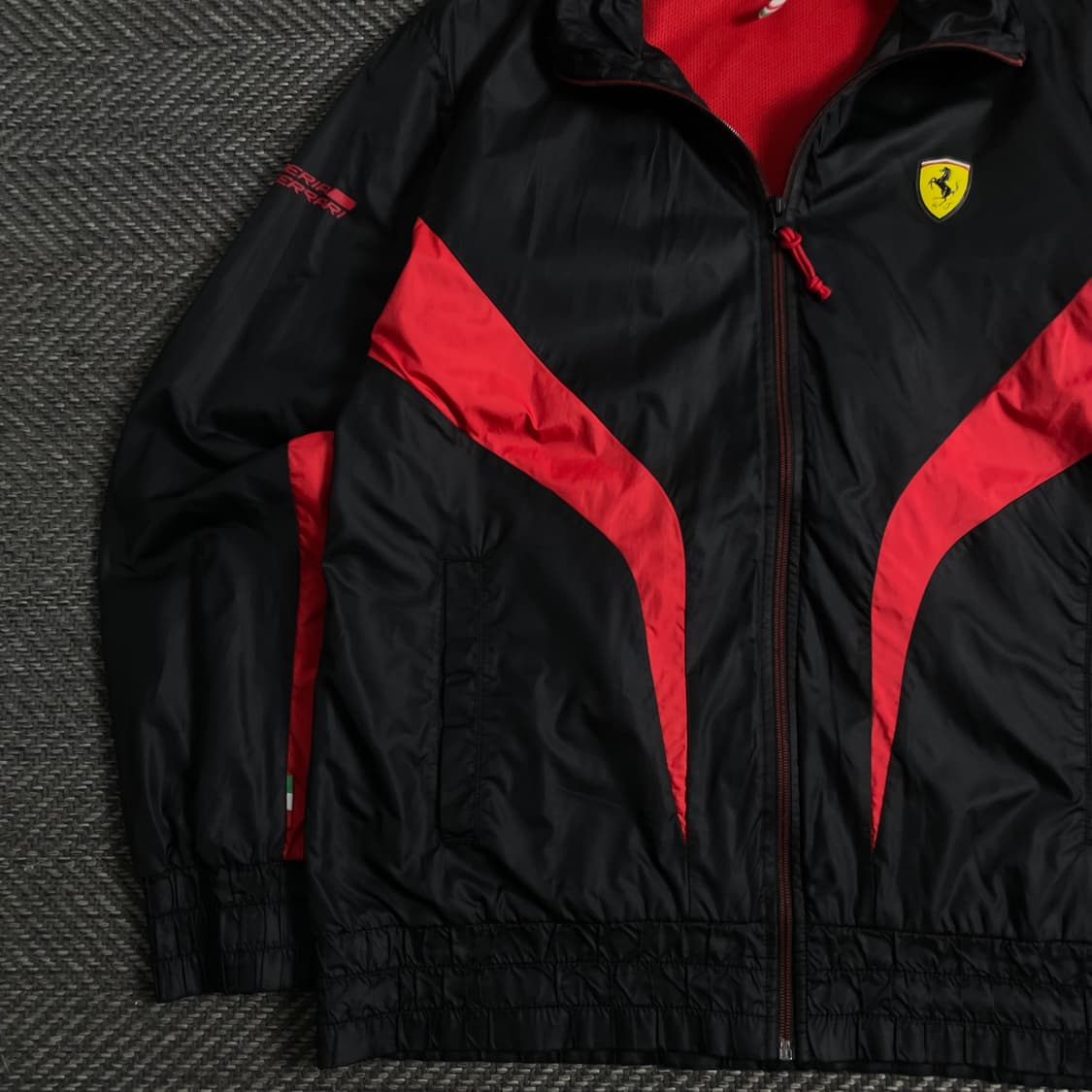 푸마 x 페라리 배색 레이싱 우븐 트랙 자켓y 3873 상품이미지4