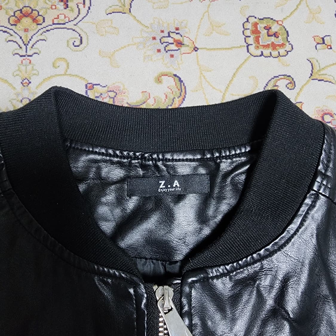 여성 크롭 페이크 레더 자켓 프리
 상품이미지3