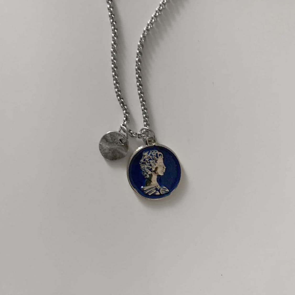 Vintage Blue Coin Pendant Necklace 상품이미지3