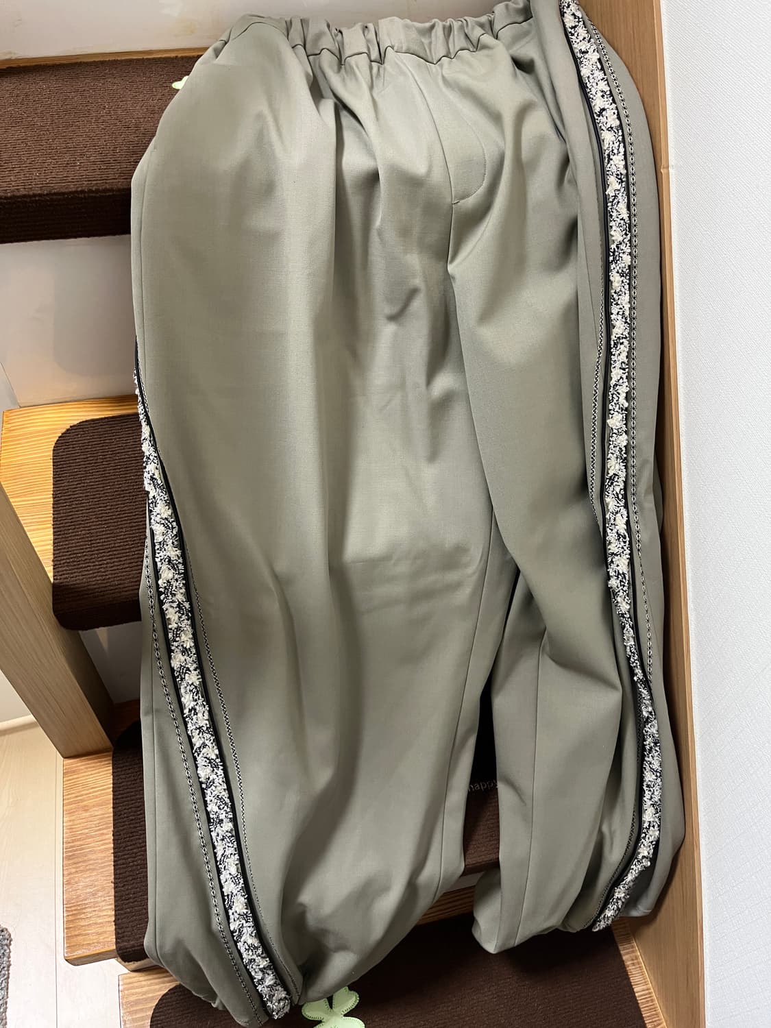 아더에러 Lawn trousers 베이지 M 상품이미지2