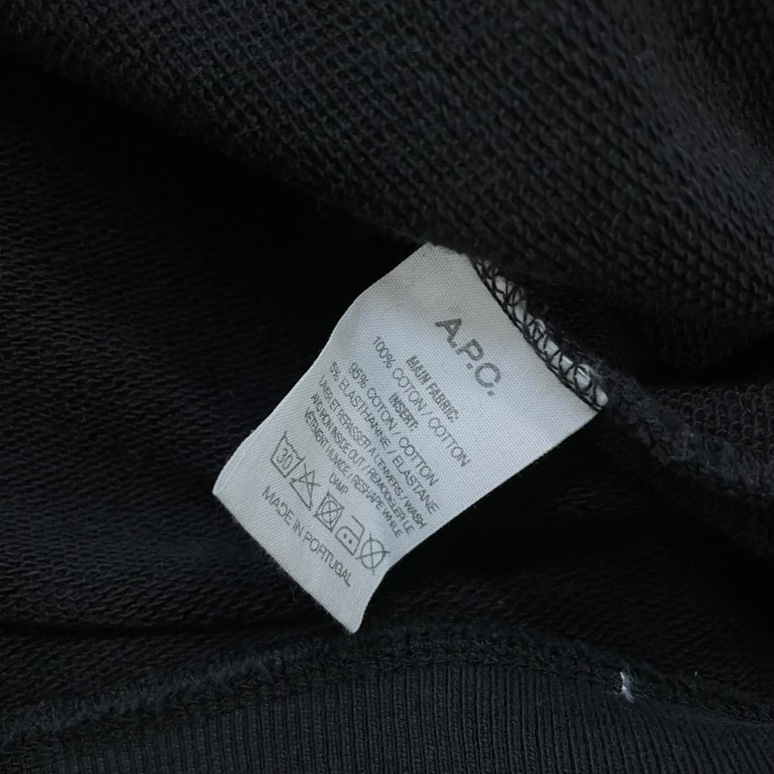 아페쎄 A.P.C 닐 패치 크루넥 맨투맨 블랙 상품이미지4