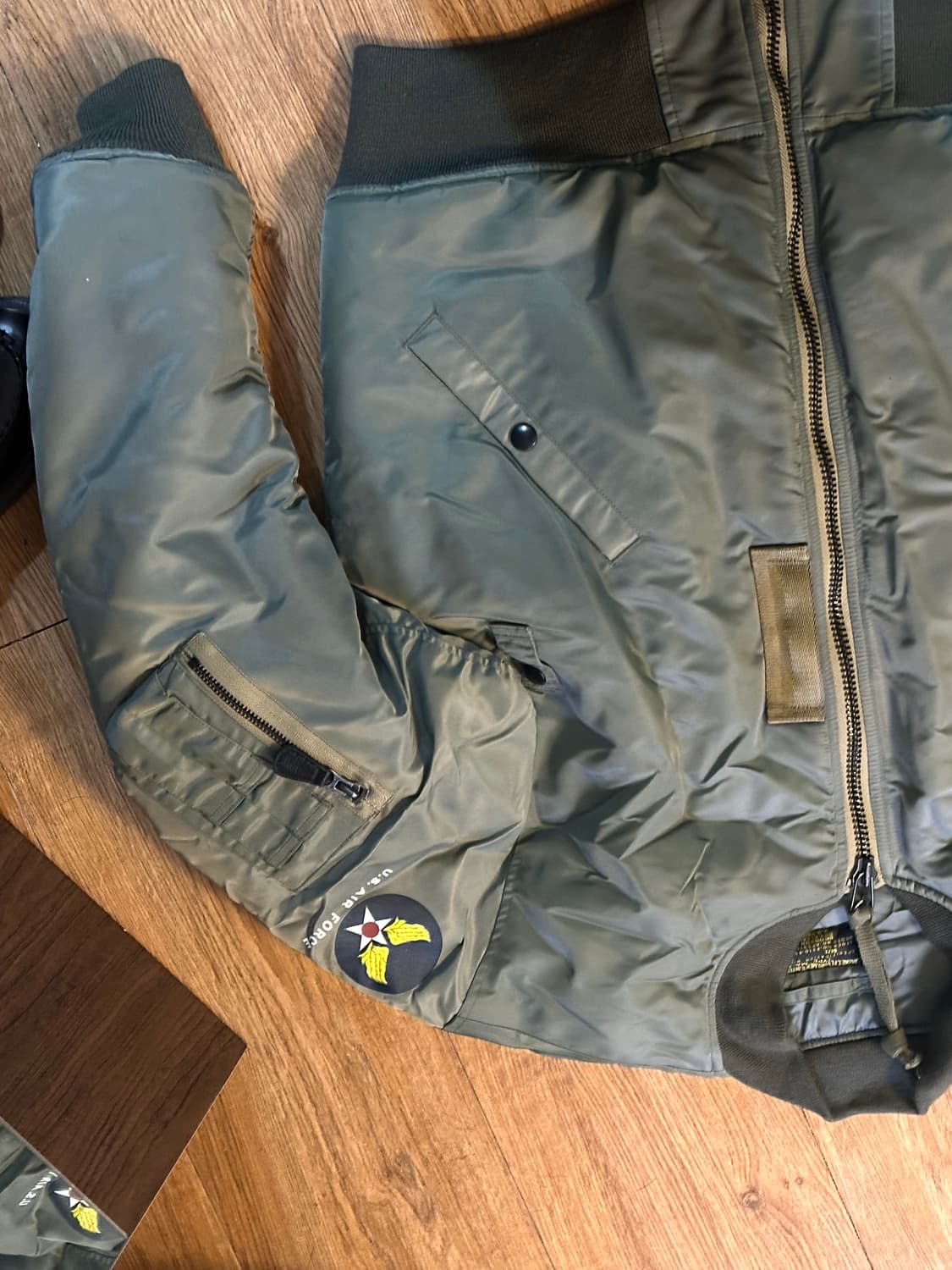 브론슨 MA-1 항공 점퍼 M 올리브 상품이미지2