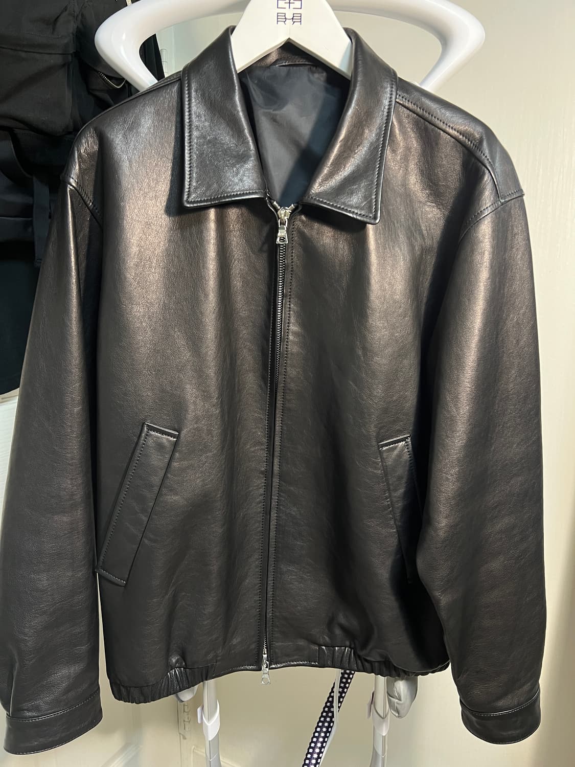 [2, 풀구성] SEW 레더 블루종 자켓 - 블랙 상품이미지1