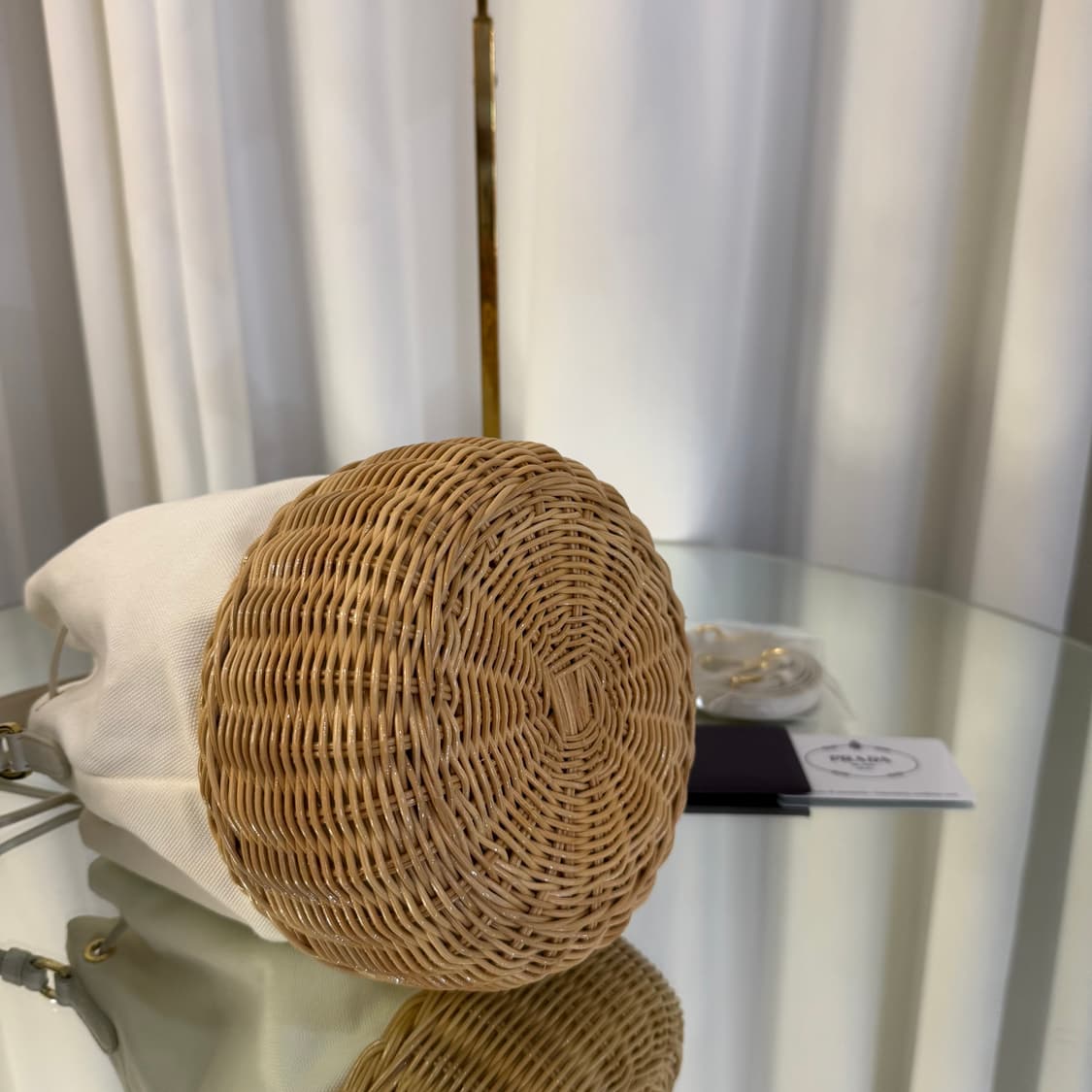 프라다 라탄 미니 버킷백 크로스백 1BH115 상품이미지6