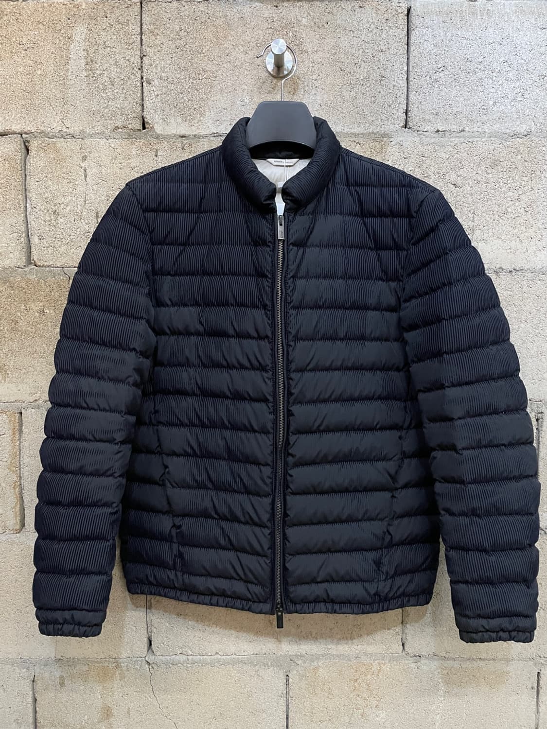 아르마니 경량 패딩 상품이미지1