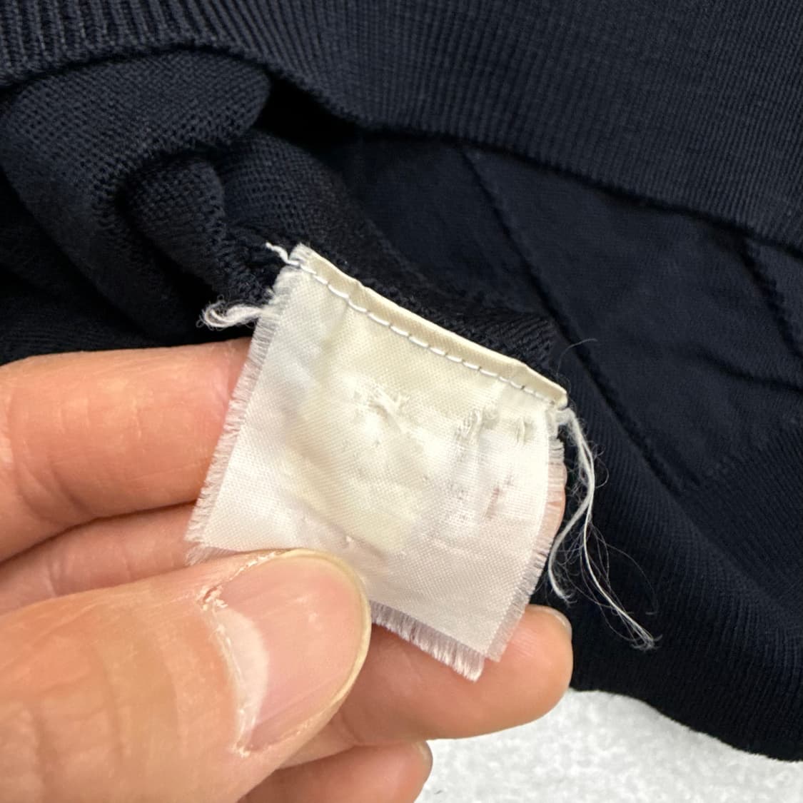 100 닥스 브이넥 니트 베스트 0330T 상품이미지4