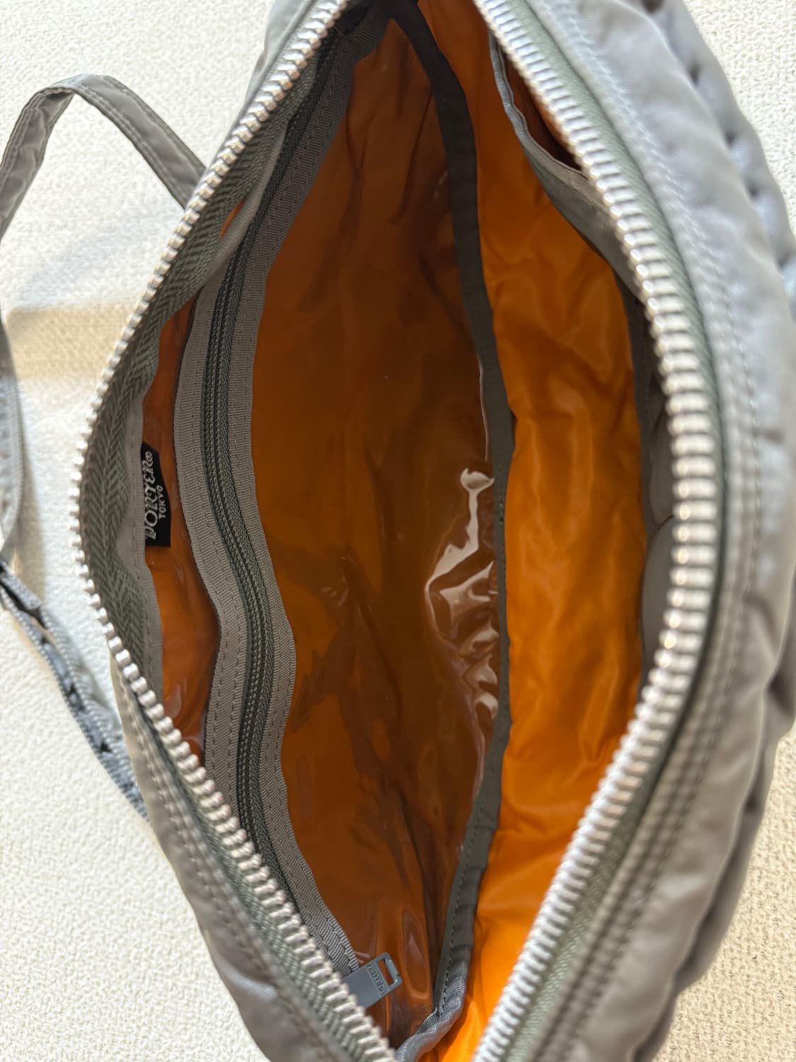 PORTER 포터 탱커 반달 숄더백 블랙 상품이미지8