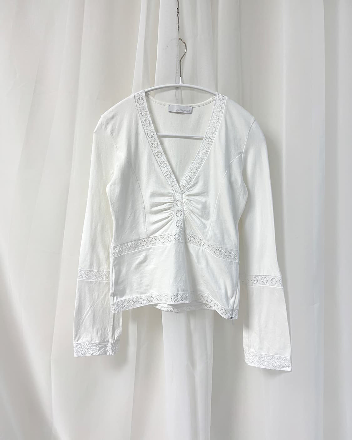 LALTRAMODA 레이스 트리밍 화이트 티셔츠 상품이미지1