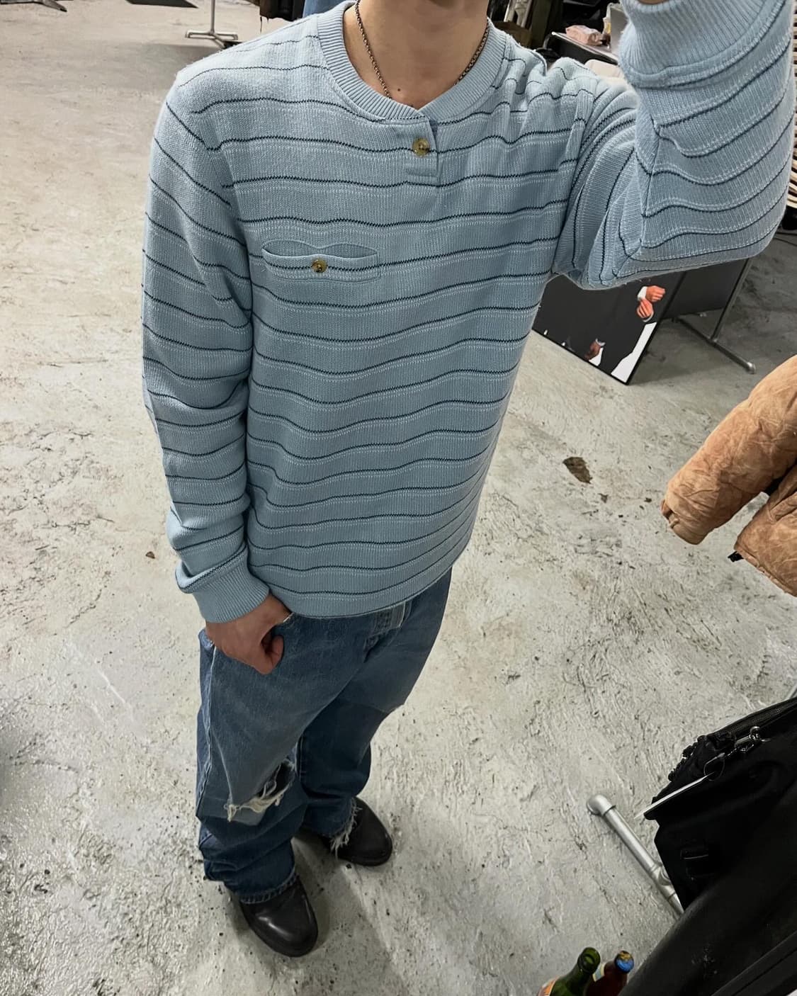 Inspire stripe henley neck knit 상품이미지1