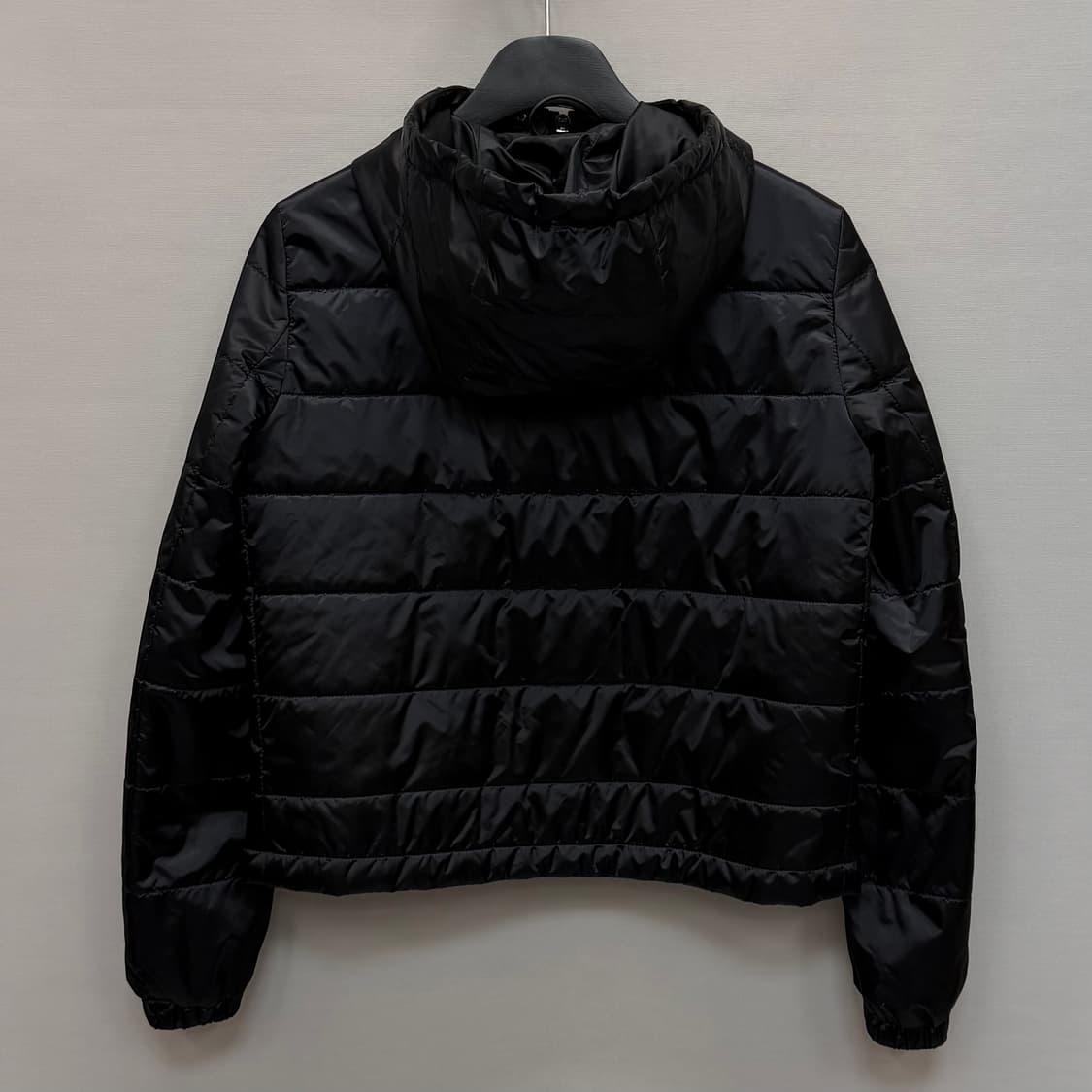 프라다 삼각로고 경량 패딩 점퍼 ( 44~55 ) 상품이미지4