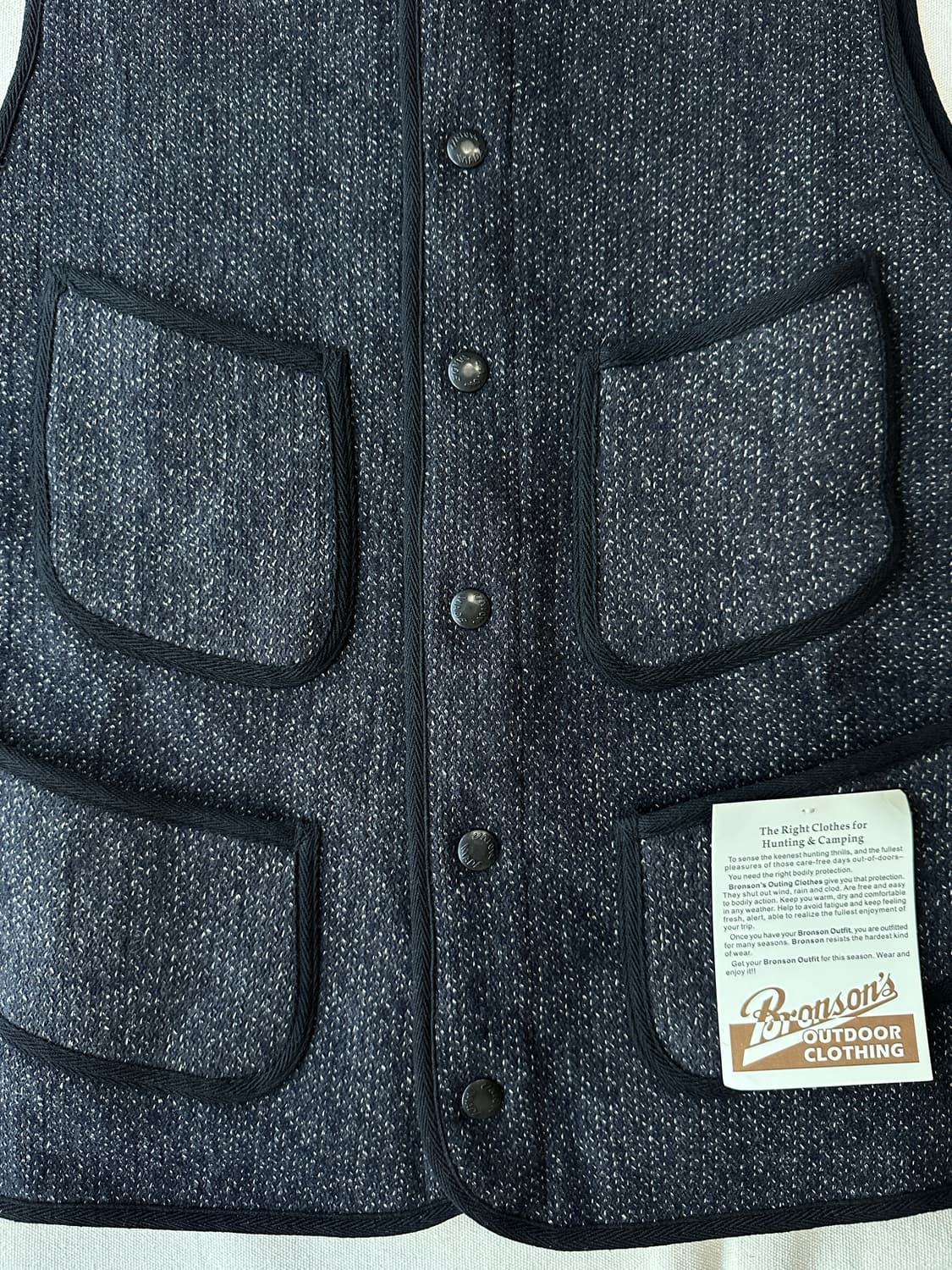 브론슨 솔트앤페퍼 베스트 42(새상품) 상품이미지3