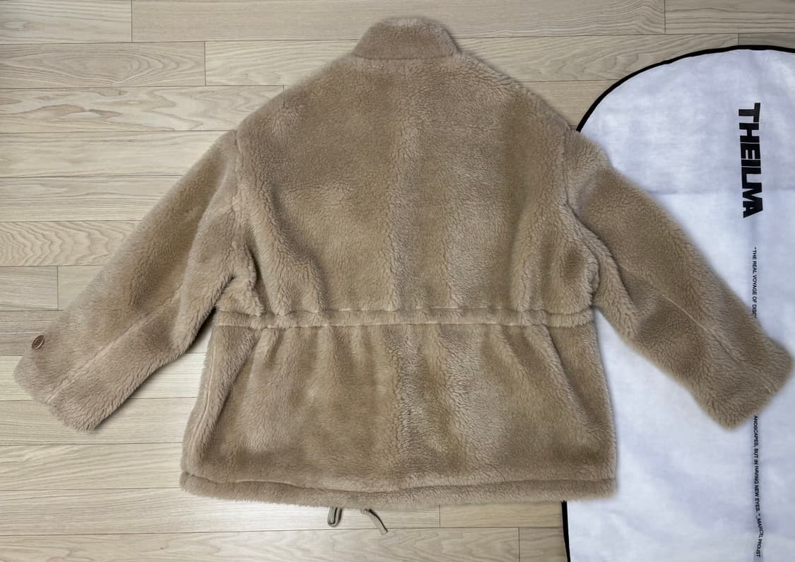 더일마 콰트로 밀리터리 보아 파카 상품이미지2