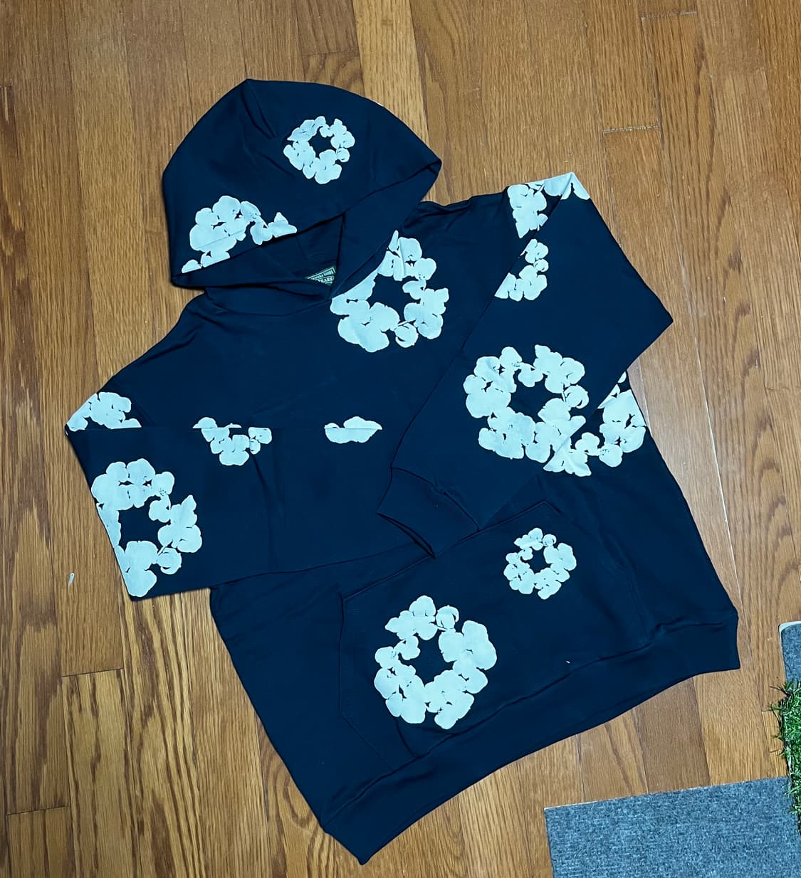 데님티어스 네이비 후드티 급처 상품이미지1