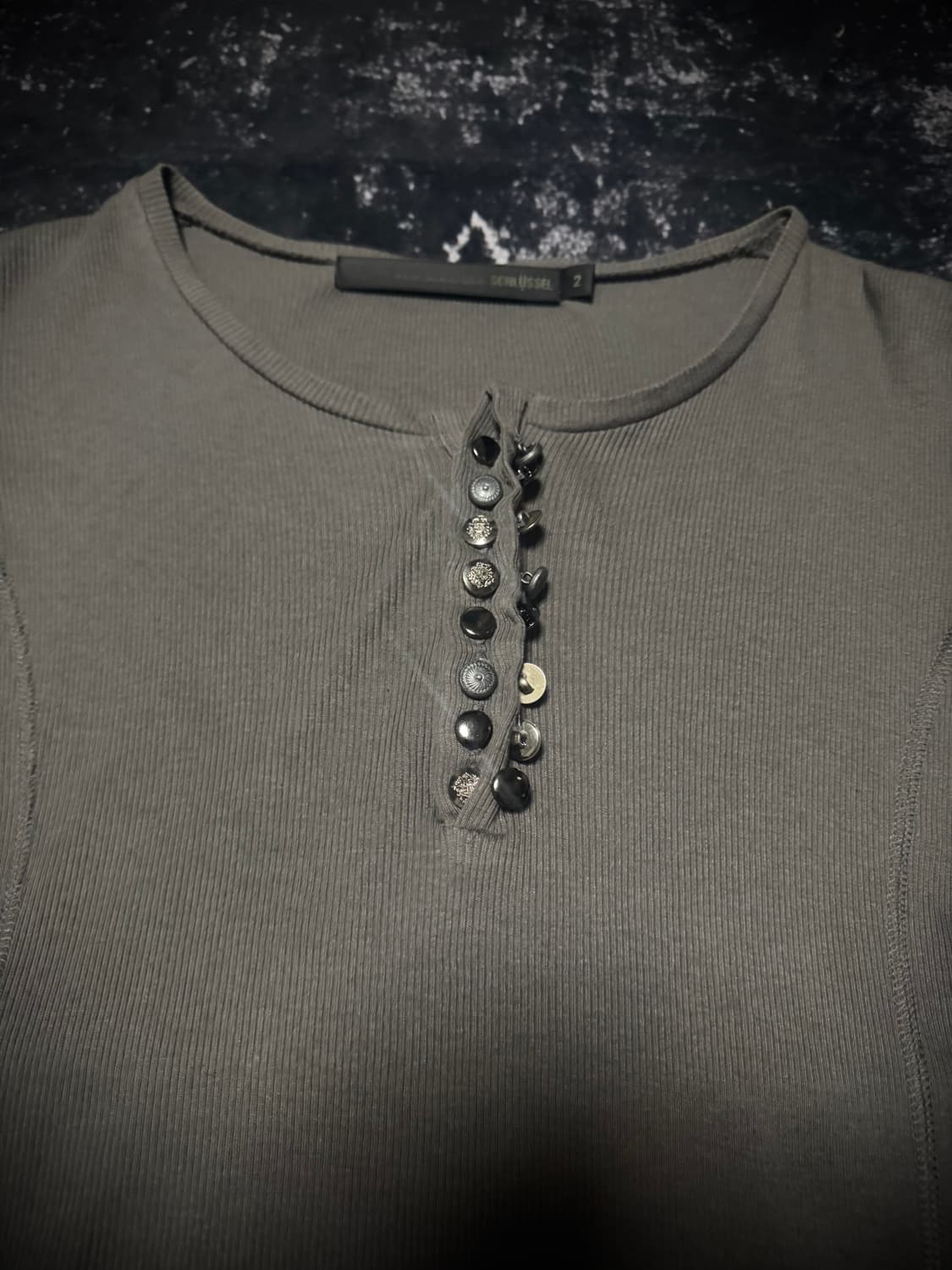 “ SCHLUSSEL” Beads Detail Short T-shirt 상품이미지4