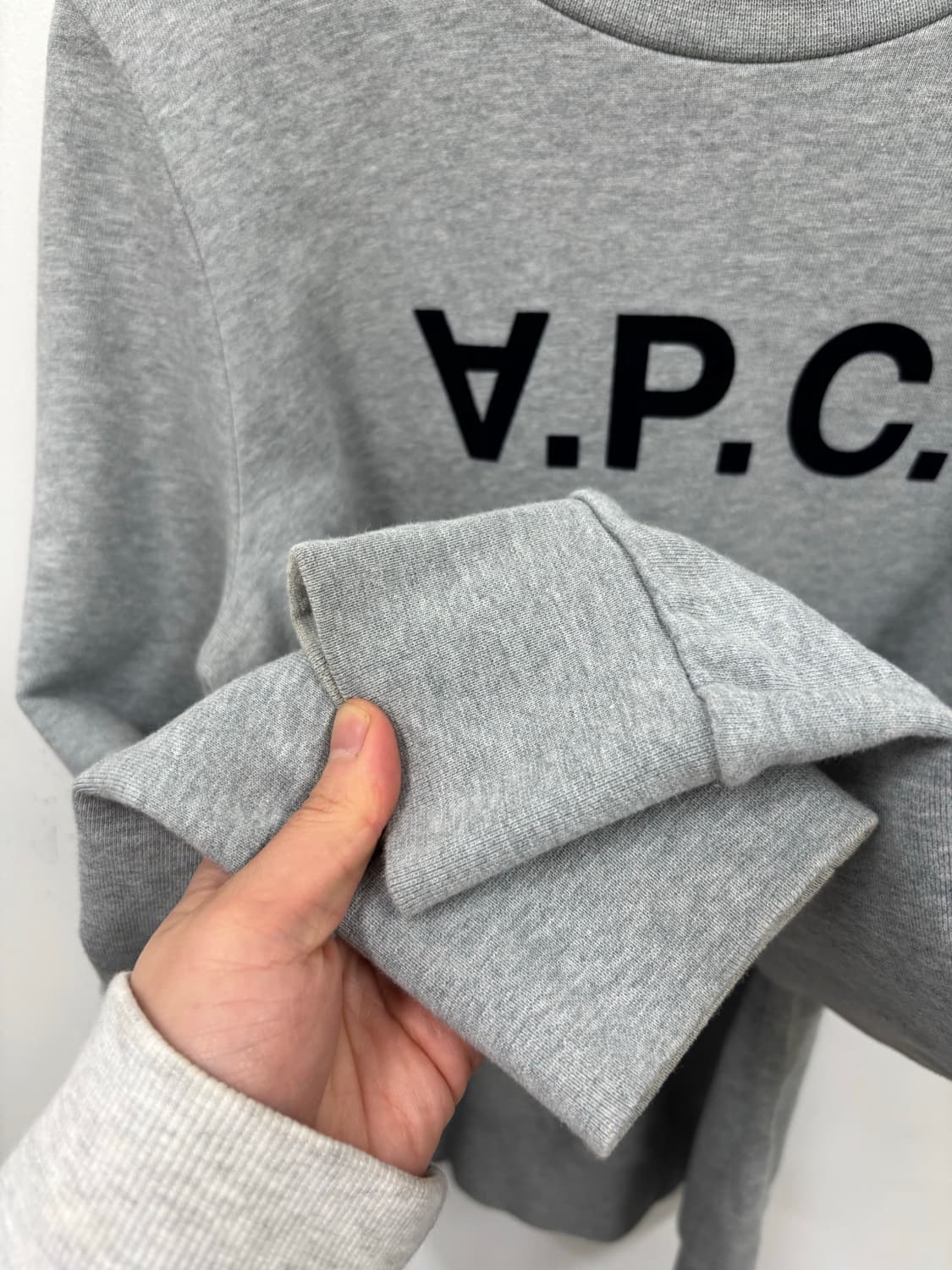 APC 아페쎄 우먼 맨투맨 상품이미지3